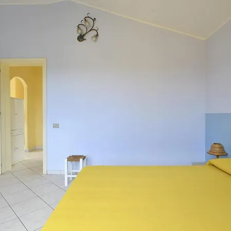Elicriso Bari Sardo